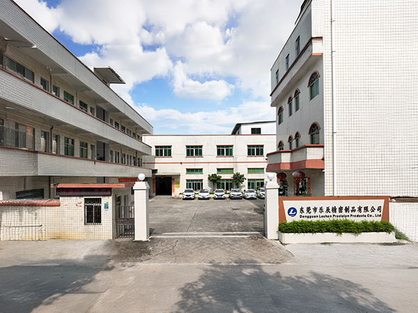 工廠(chǎng)大門(mén)